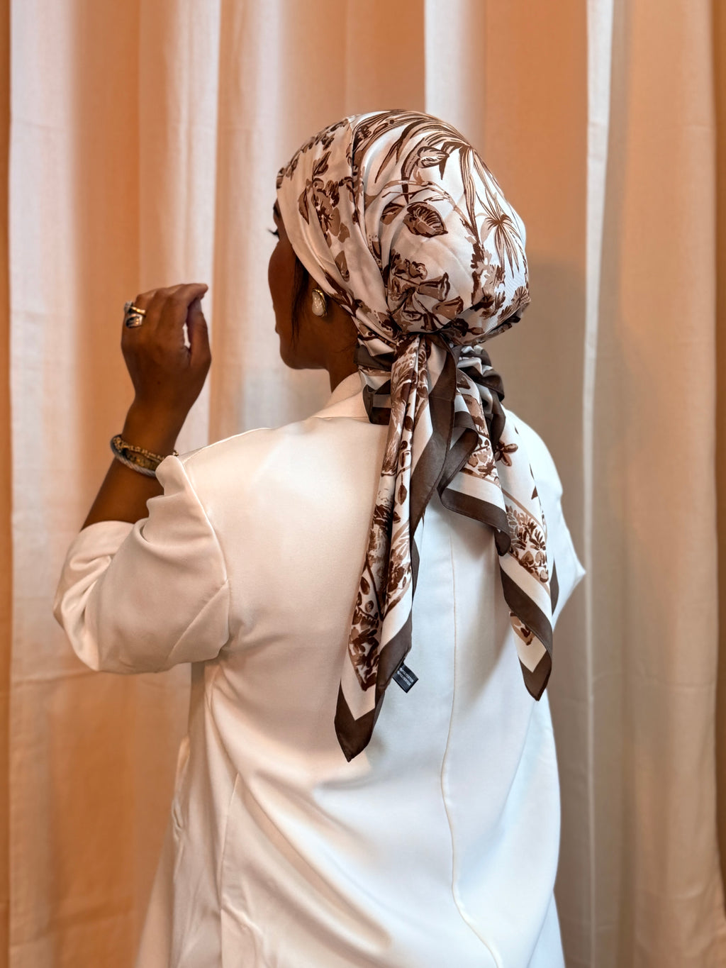 Petit carré Noura marron