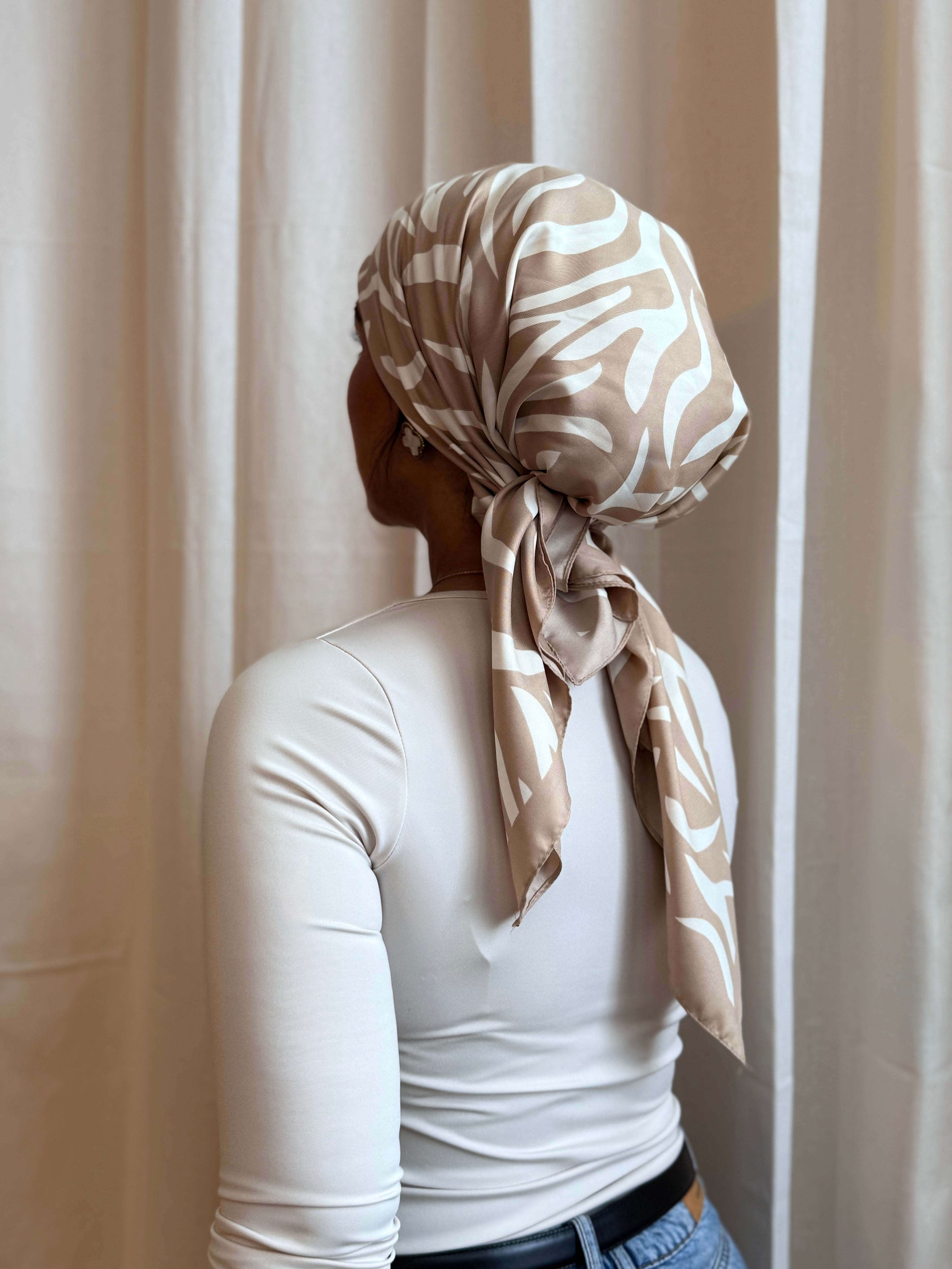 Petit carre Zébré beige